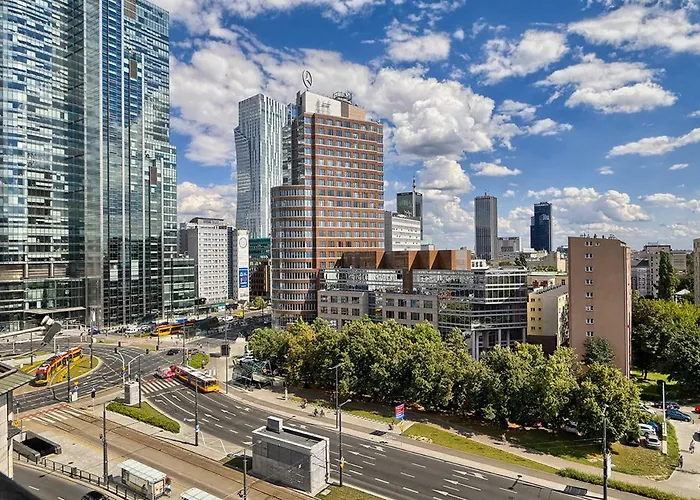 V Ajax Rondo Onz * ワルシャワ